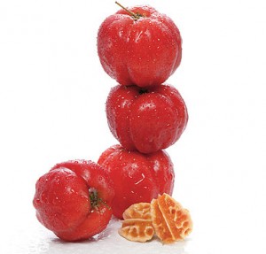 Data da foto: 2012Acerola. Bienfaits de l’Acérola bio (Malpighia punicifolia)